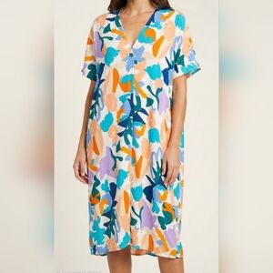 Entro Abstract Multicolor Short Sleeve Dress Size Medium V-Neck Oversized Boho